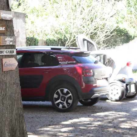 Hotel La Tour Des Fées 2*